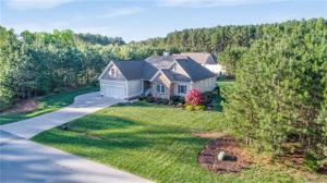 866 Sunset Pointe Drive