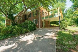 6294 Southlake