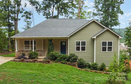 7593 Red Robin Trail