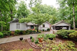 4 Hickory Nut Lane