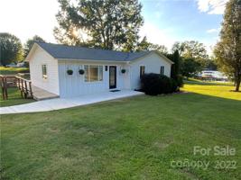 327 Bay Shore