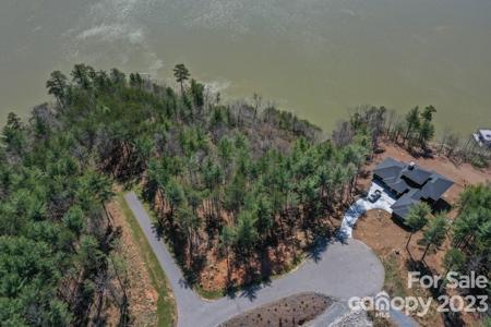 67 Gray Ridge View-Drive