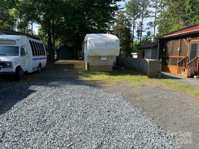 103 Twin Bluff Trail