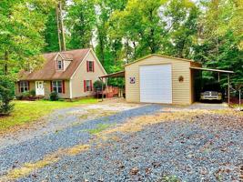 195 Chapel Hill