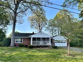 215 Dogwood