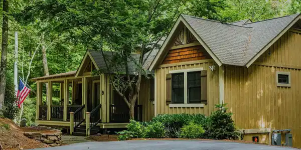 9 Whispering Falls Court