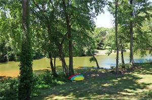 4136 Charlotte Highway