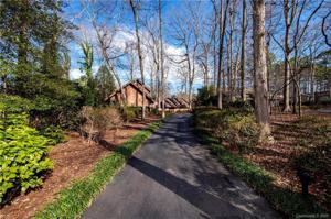 30 Fairway Ridge