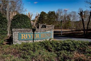 11 Royal Vista Way