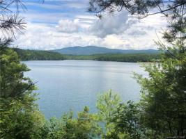 2182 Lake Forest Cove