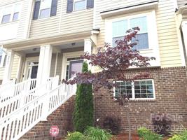 6263 Cloverdale