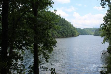 000 White Oak Road