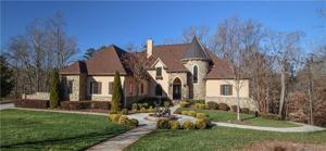 902 Harvest Pointe Drive