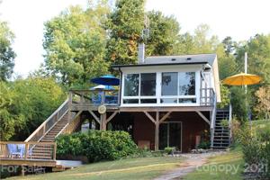 351 Lakewood