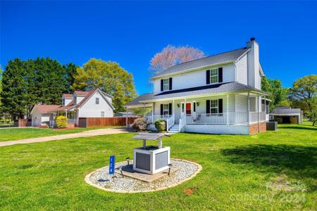 124 Alberta Avenue