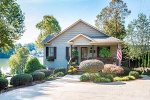5711 Crown