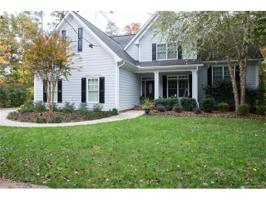 291 Shoreline Parkway 
