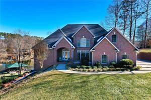 496 Davis Cove