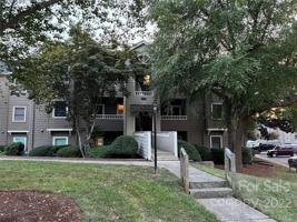 9801 Emerald Point