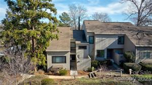 83 Ridgeport