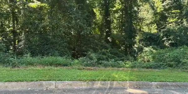 821 & 831 16th Avenue Lane NW