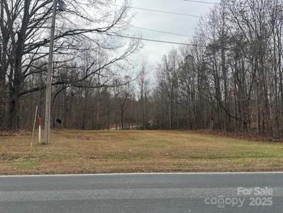 1651 Mollys Backbone Road