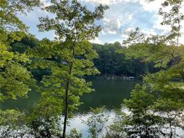 1733 Buffalo Creek