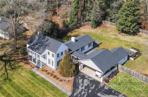 1020 12th NW