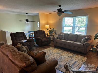 5755 Ellenwood Road