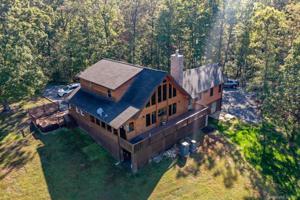 383 Parkway North Road