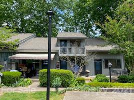 126 Hillside Court