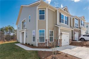 596 Altamonte