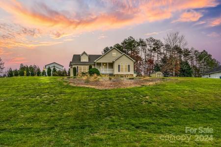 207 Sienna Drive