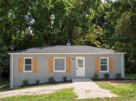 406 Louise Avenue