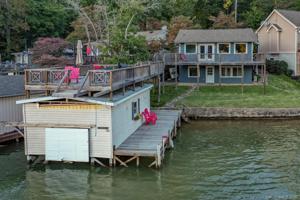123 Edwards Point
