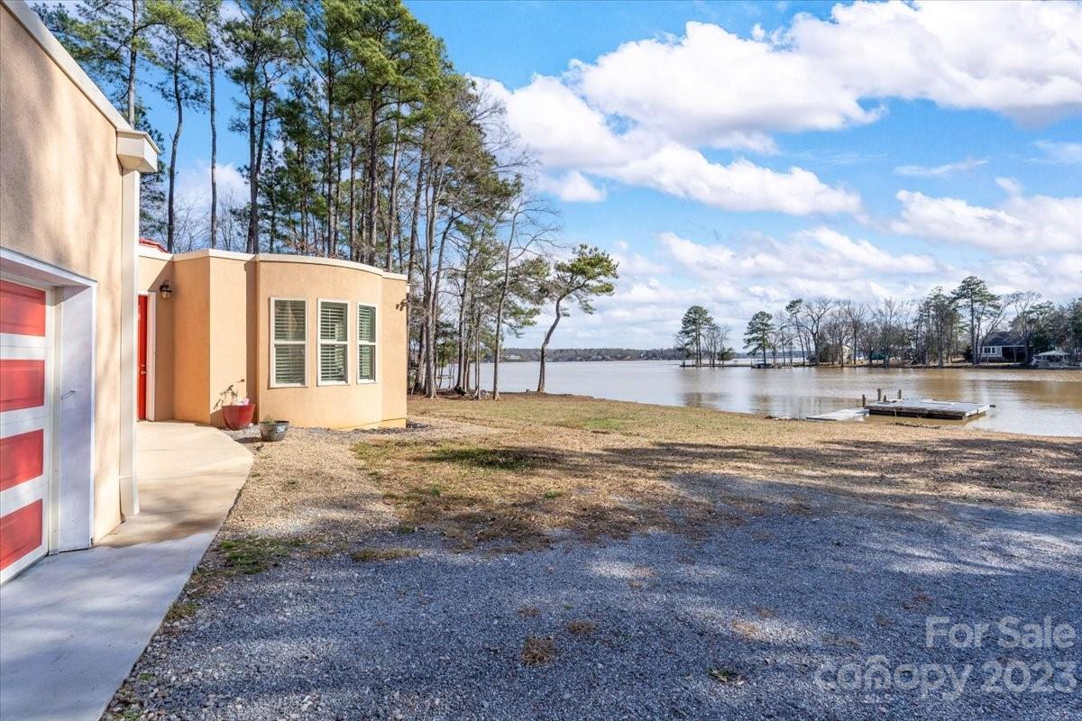 3911 Sandy Point Drive, York, SC lhrmls01994725