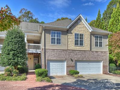 8669 Edinburgh Square Drive