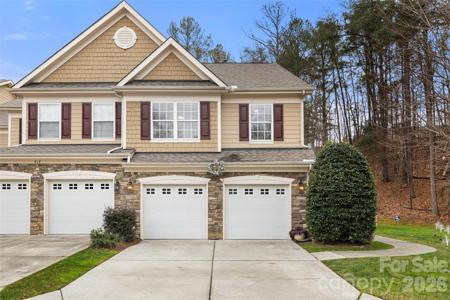 719 Deerbrook Lane