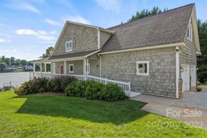 5719 Crown