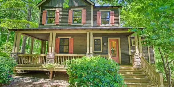 65 Whispering Falls Court