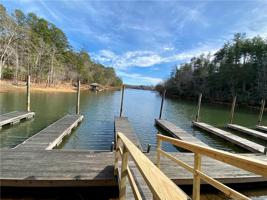60 Kingfisher Trace