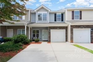 2085 Shady Pond