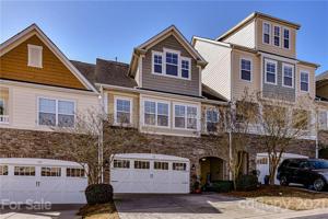 312 Wave Crest Drive