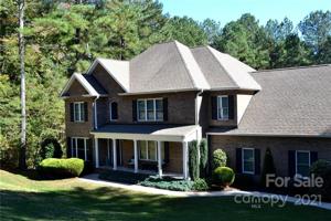 206 Ridge Top