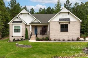 620 Highland Ridge