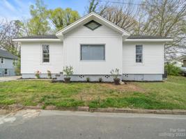 606 Washington