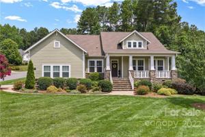 201 Woodward Ridge