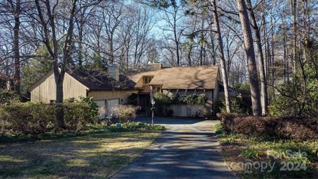 51 Fairway Ridge