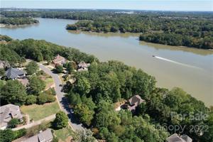 3235 Lake Pointe Drive