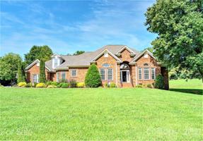 104 Laurel Ridge
